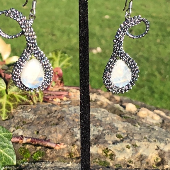 SOLD Moonstone earrings - Picture 6 of 8